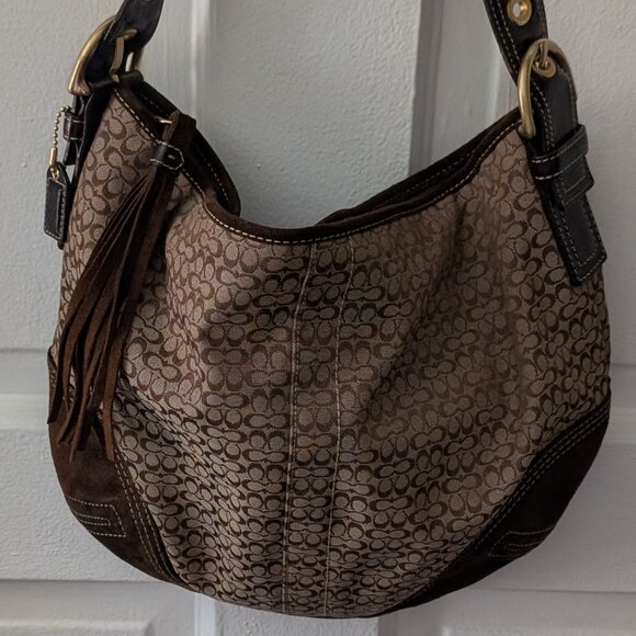 Coach Vintage Soho Signature Hobo Bag - Picture 13 of 13